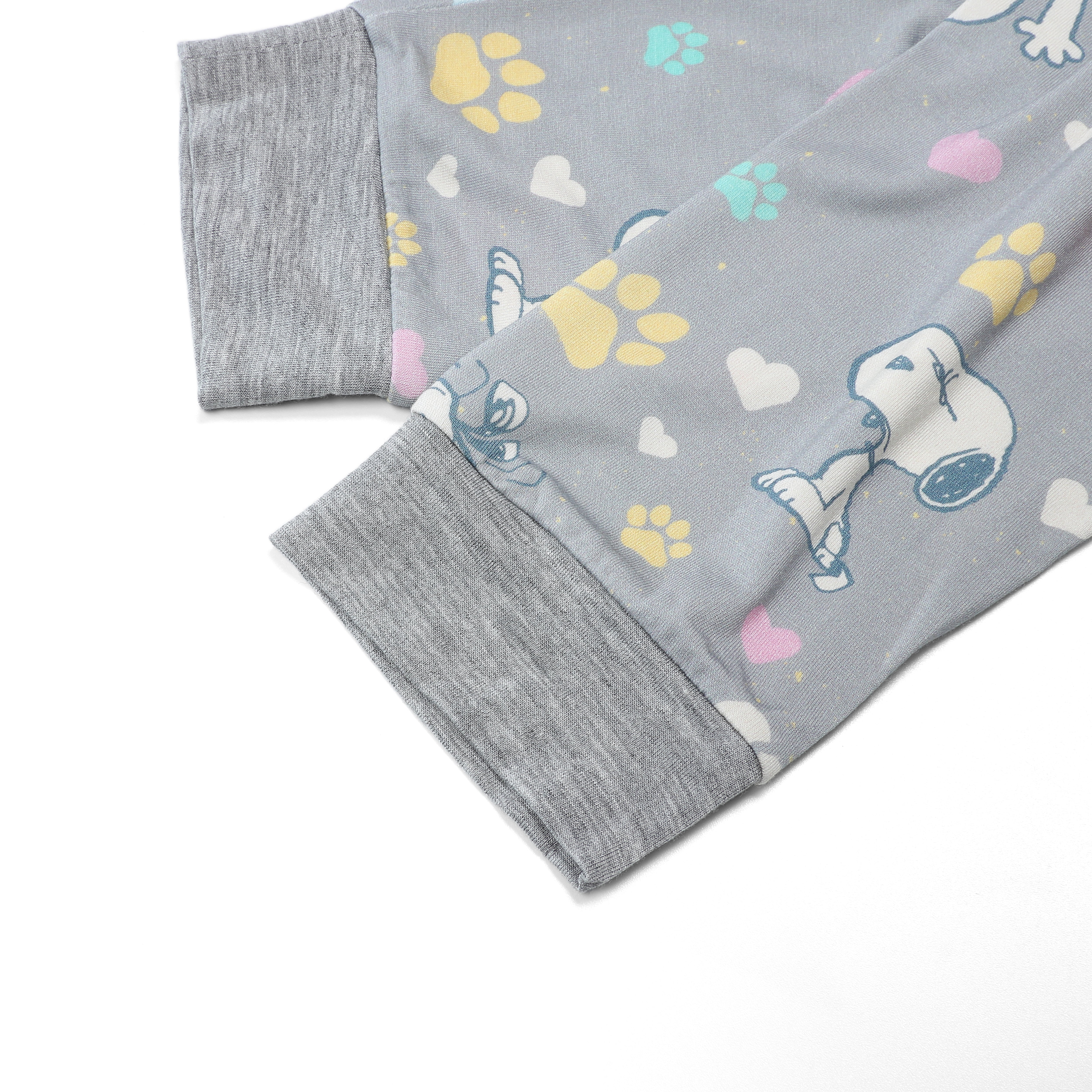 Pyjamas Set S03 White + Pants S01 Grey