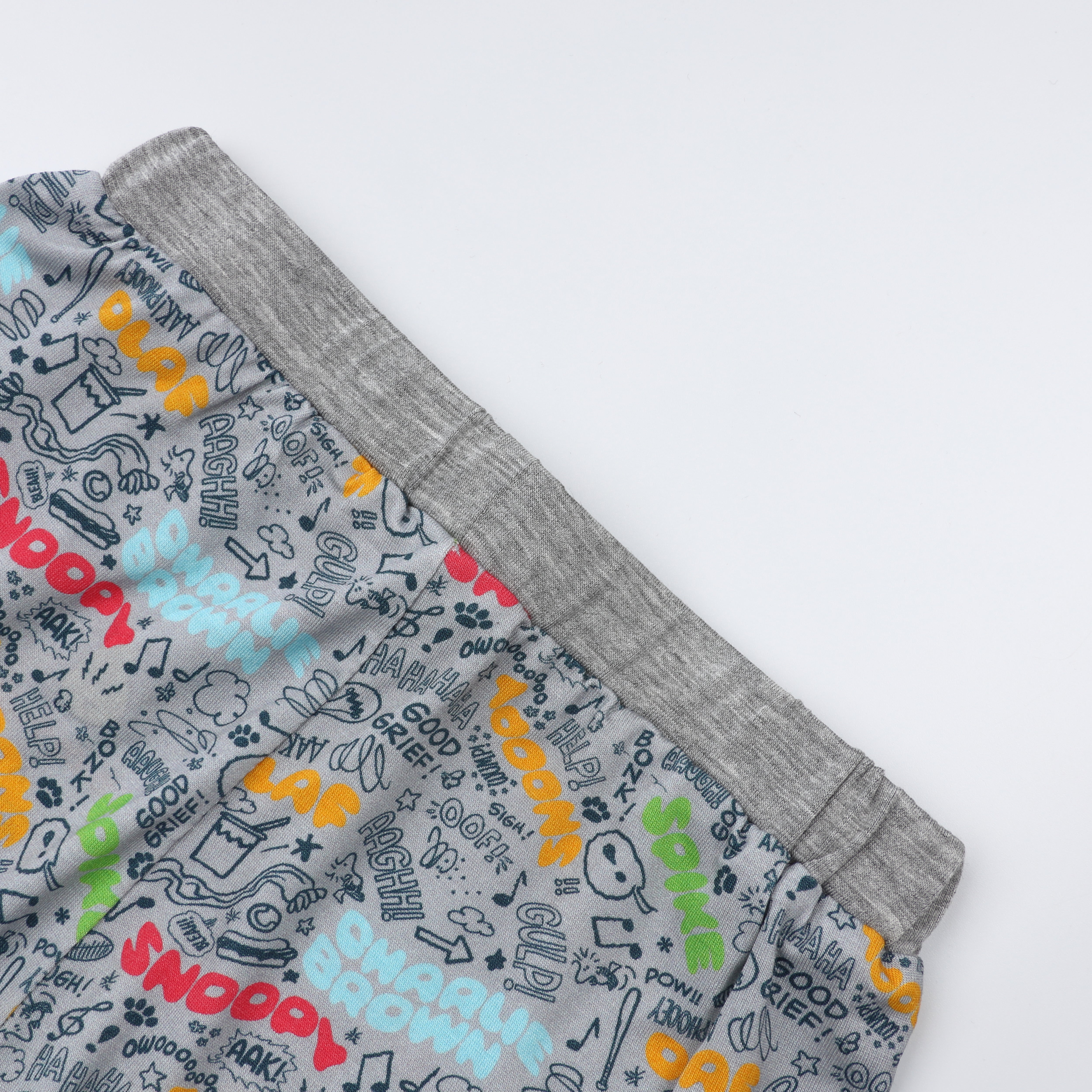 Pyjamas Set S22 White + Pants S22 Grey