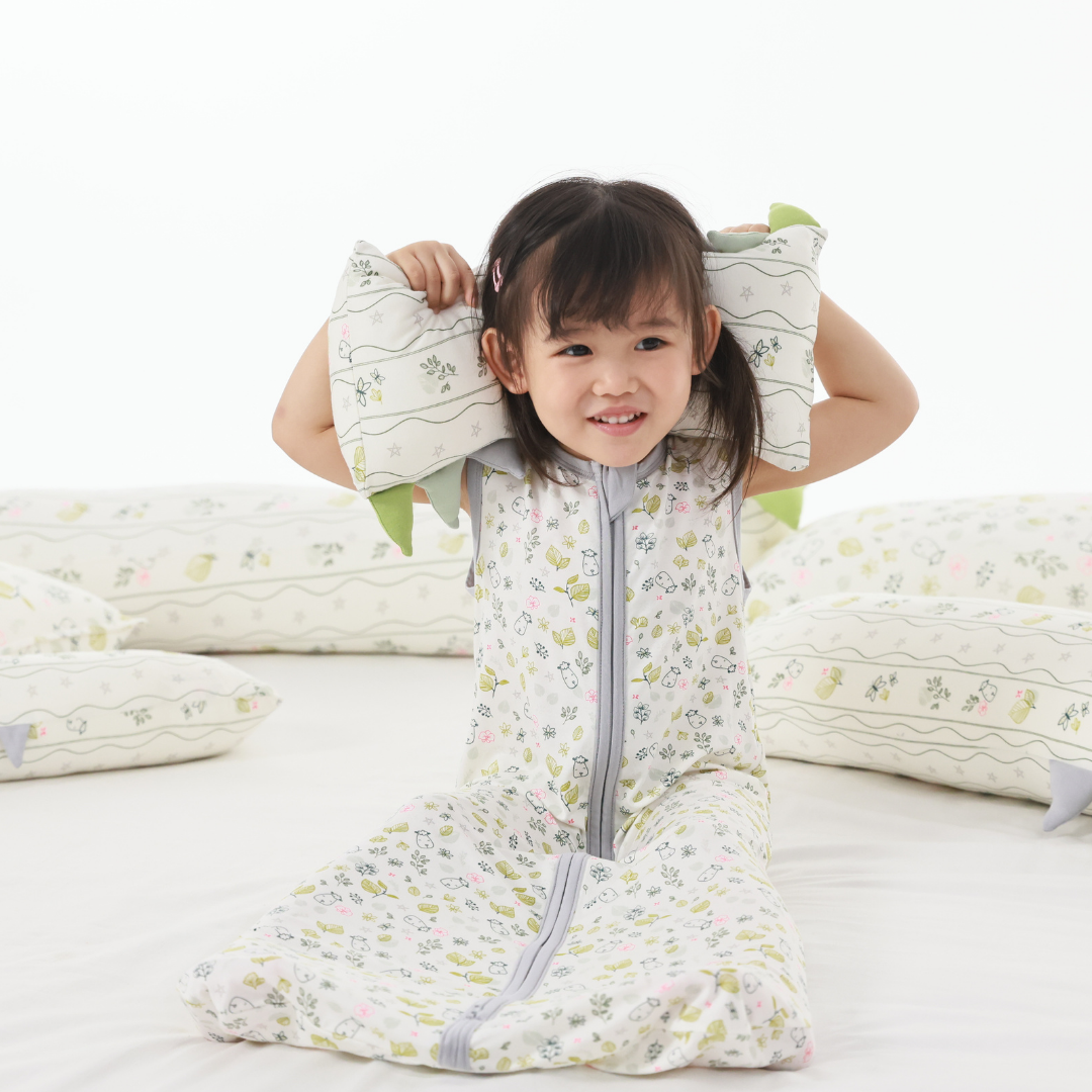 Wearable Blanket Zip Dream Garden A Cream
