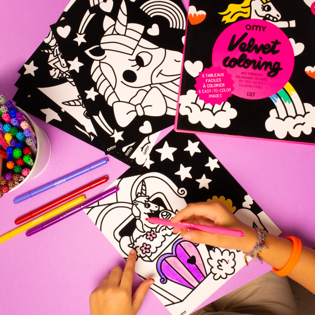 OMY Velvet Colouring - Lily